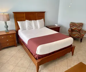 Photo 4 - Beachgate Condo Suites and Hotel 527a+527b