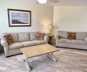 Photo 2 - Beachgate Condo Suites and Hotel 515