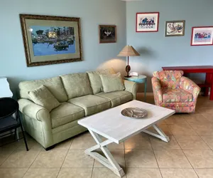 Photo 2 - Beachgate Condo Suites and Hotel 523