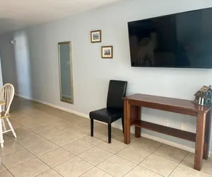 Photo 3 - Beachgate Condo Suites and Hotel 526