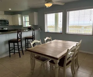 Photo 2 - Beachgate Condo Suites and Hotel 521+522b