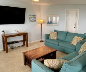 Photo 4 - Beachgate Condo Suites and Hotel 521+522b