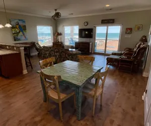 Photo 4 - Beachgate Condo Suites and Hotel 341