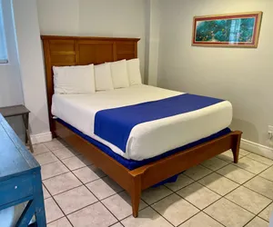 Photo 4 - Beachgate Condo Suites and Hotel 111