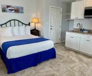 Photo 4 - Beachgate Condo Suites and Hotel 238+239