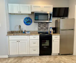 Photo 2 - Beachgate Condo Suites and Hotel 238+239