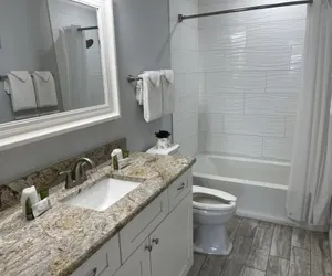 Photo 5 - Beachgate Condo Suites and Hotel 217+219