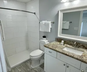 Photo 4 - Beachgate Condo Suites and Hotel 219