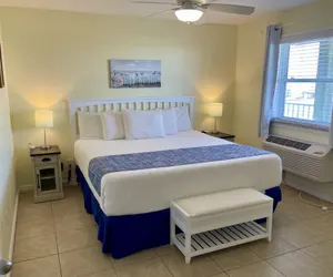 Photo 4 - Beachgate Condo Suites and Hotel 535