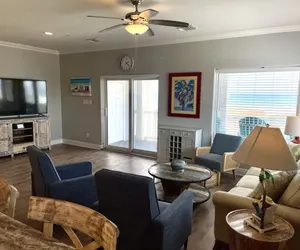 Photo 3 - Beachgate Condo Suites and Hotel 342