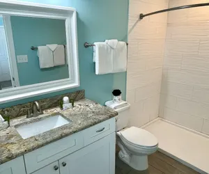 Photo 4 - Beachgate Condo Suites and Hotel 222+223