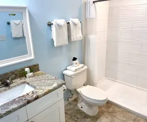 Photo 4 - Beachgate Condo Suites and Hotel 236