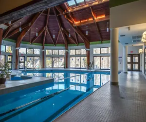 Photo 2 - Woods Resort and Spa V7