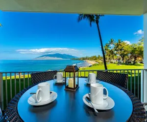 Photo 3 - Royal Mauian #205