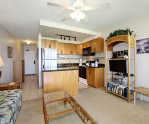 Photo 5 - KIHEI SURFSIDE #608