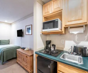 Photo 2 - Mountainside Inn 307