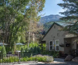 Photo 5 - Mountainside Inn 217