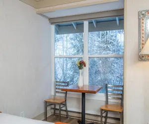 Photo 2 - Mountainside Inn 217