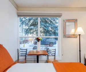 Photo 2 - Mountainside Inn 304