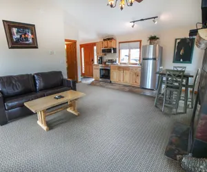 Photo 4 - Rocky Mountain Retreat 1B