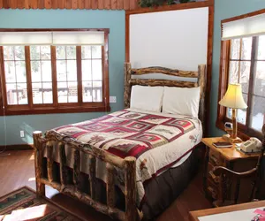 Photo 3 - Fawn Valley Inn: 157