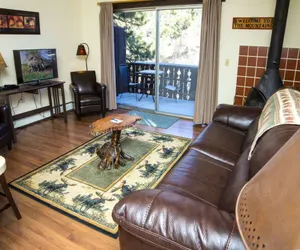 Photo 2 - Elkhorn Condo
