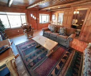 Photo 2 - Rocky Mountain Retreat 2