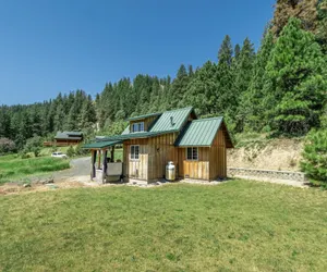 Photo 4 - Beaver Hill Cabin near Plain