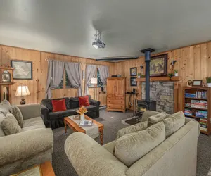 Photo 2 - Bear Paw Cabin