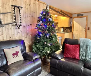 Photo 2 - Riverwood Lodge