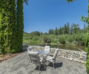 Photo 4 - Riverwood Lodge