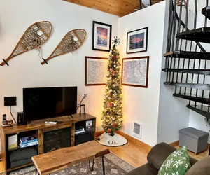 Photo 2 - Raven Haven Lodge