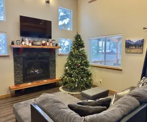 Photo 2 - Compass Cabin