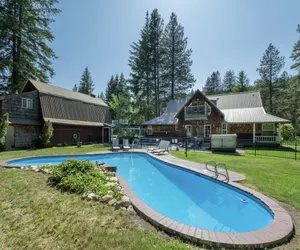 Photo 3 - Family Cabin