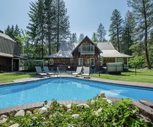 Photo 5 - Family Cabin