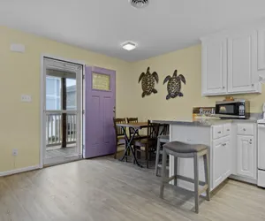 Photo 3 - Boardwalk Shores C