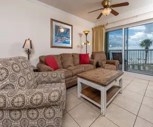 Photo 2 - Tradewinds 105