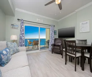 Photo 4 - Royal Palms 1404