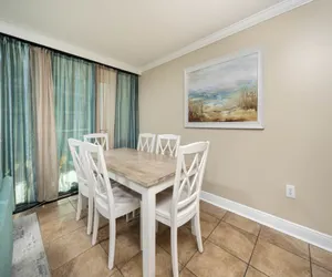 Photo 3 - Island Winds West 470