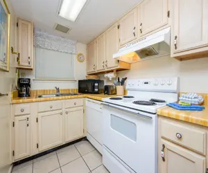 Photo 3 - Driftwood Towers 6D