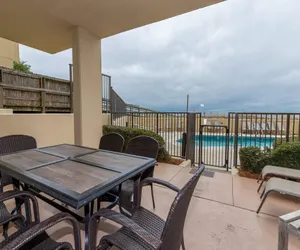 Photo 2 - Phoenix IV 4005