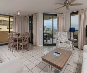 Photo 3 - Phoenix IV 4005