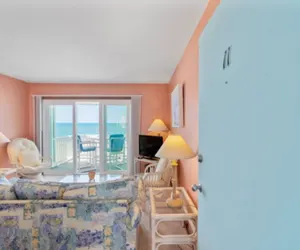 Photo 2 - Ocean Breeze - Stunning Views - Oceanfront - 3rd floor - You deserve a beach vacation!