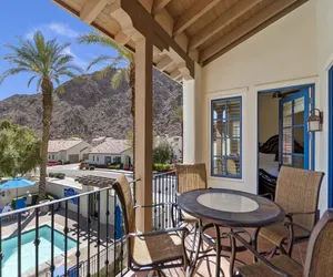 Photo 2 - (L44) Newly Renovated! Luxury 2-Story Spanish Townhome, Poolside