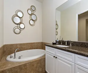 Photo 5 - (L44) Newly Renovated! Luxury 2-Story Spanish Townhome, Poolside