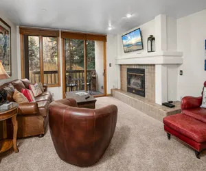 Photo 2 - Townsend Place B107