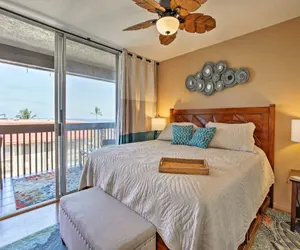 Photo 3 - OCEAN VIEW 2 BEDROOM DOWNTOWN CONDO - WALK TO RESTAURANTS, SHOPS, FARMERS MARKET