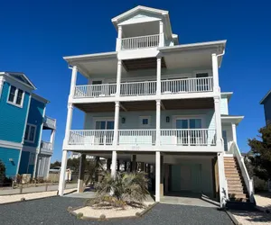 Photo 3 - 1030 Ocean / 1030 Ocean Blvd. West