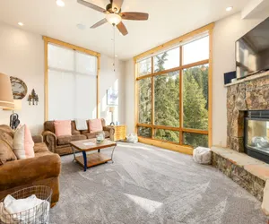 Photo 5 - 8201 Mill Creek - Private Hot Tub!