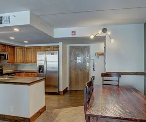 Photo 4 - Mountain Plaza 3 Bedroom Condo #421/423